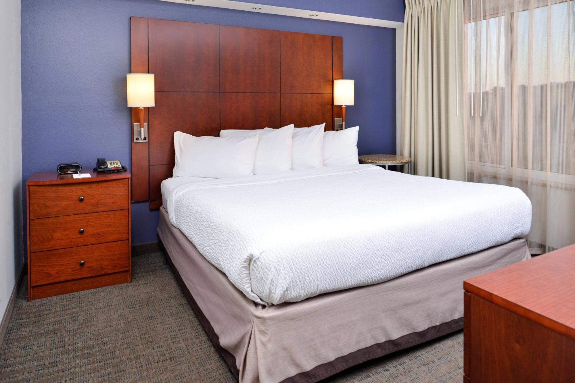 Residence Inn By Marriott Coralville Exterior photo