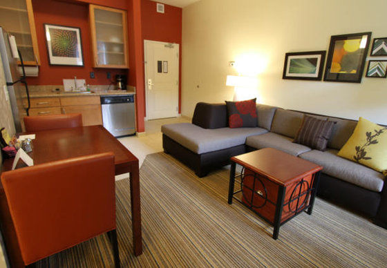 Residence Inn By Marriott Coralville Room photo