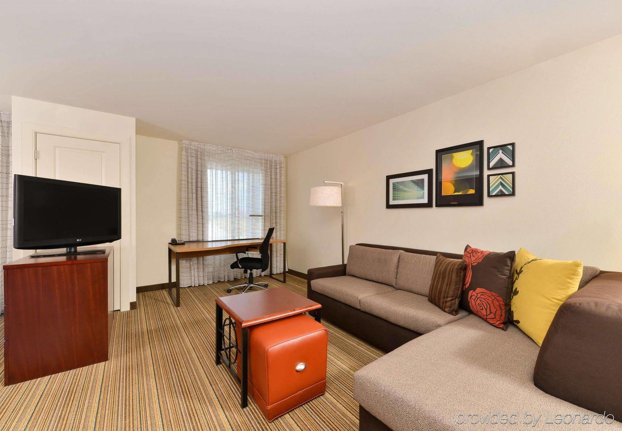 Residence Inn By Marriott Coralville Exterior photo