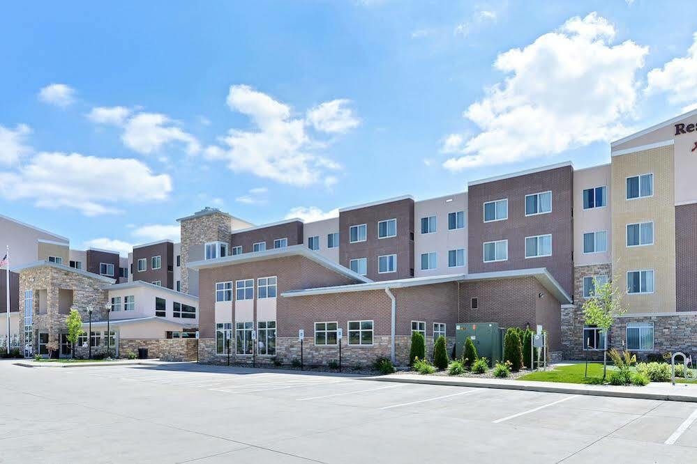 Residence Inn By Marriott Coralville Exterior photo